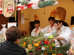 下市蛭子神社の初市の様子